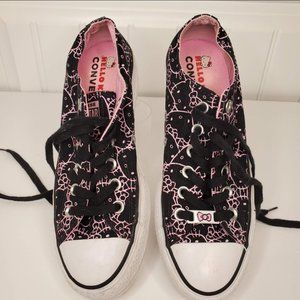 Size 7 Converse  Platform Hello Kitty Allstars